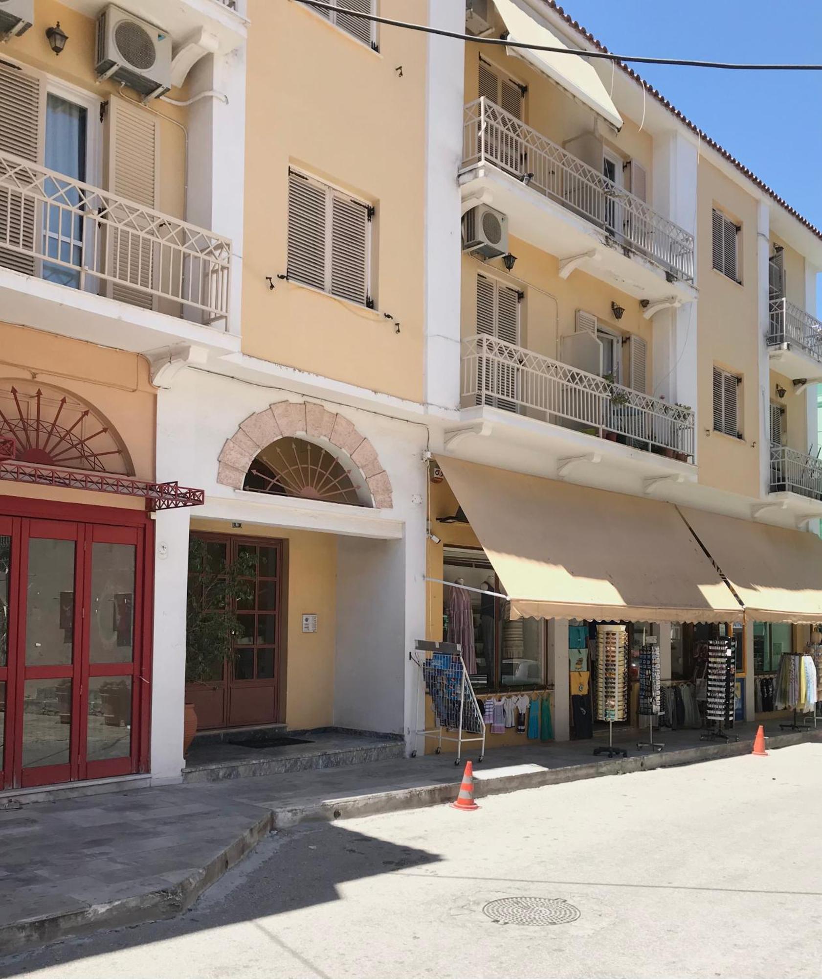 Old Town Apartment Next To Seafront Promenade Nauplion Zewnętrze zdjęcie